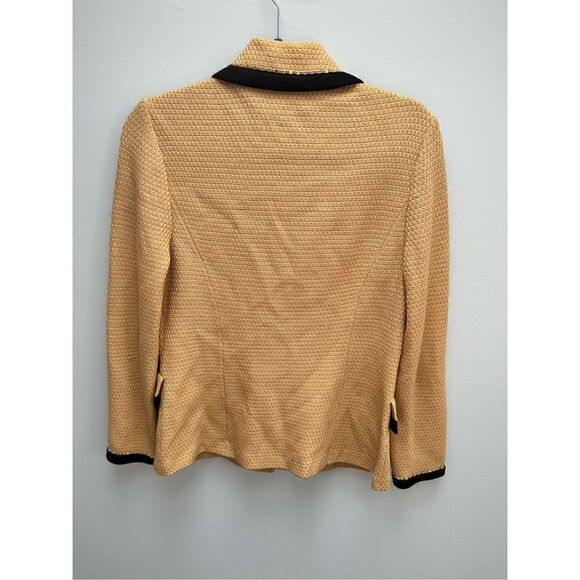 St. John Collection Jacket, Size 6 - Picture 8 of 9